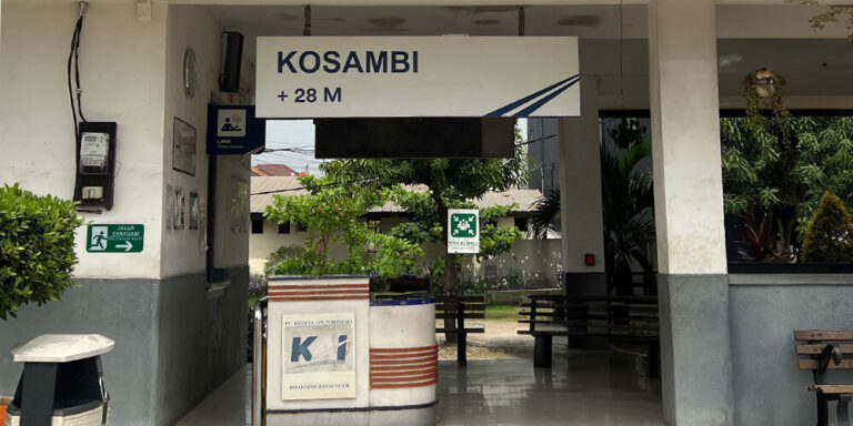 Stasiun Kosambi